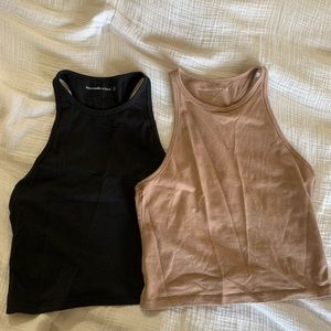 Bundle Abercrombie crop tanks